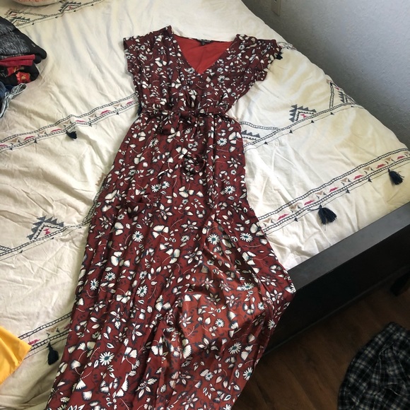 Express Dresses & Skirts - Burgundy express dress
